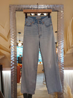 Cargar imagen en el visor de la galería, Jean Levi's Ribcage - Venitz